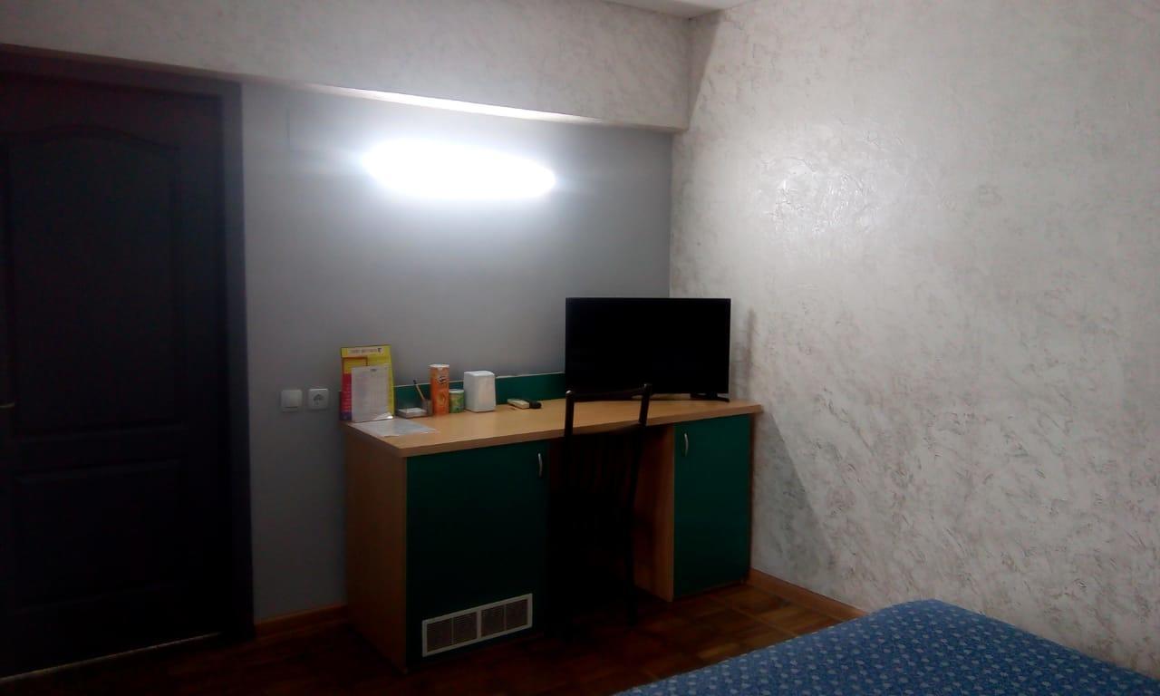 Berkana Hotel Алма Ата Екстериор снимка